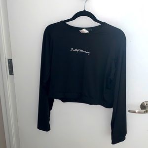 Pretty Little thing crop top